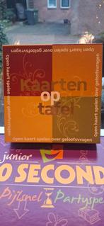 Kaarten op Tafel - Christelijk Gezelschapsspel, Hobby en Vrije tijd, Gezelschapsspellen | Kaartspellen, Ophalen of Verzenden, Zo goed als nieuw