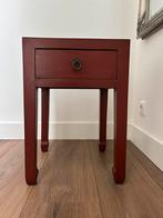 Leuk rood Chinees nachtkastje, Huis en Inrichting, Slaapkamer | Nachtkastjes, Gebruikt, Minder dan 45 cm, Ophalen of Verzenden