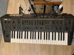 KORG Delta synthesizer / strings, Muziek en Instrumenten, Synthesizers, Ophalen, Gebruikt, 49 toetsen, Korg