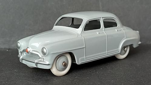 Simca 9 Aronde 1:43 Dinky Toys 24u Atlas Pol, Hobby en Vrije tijd, Modelauto's | 1:43, Zo goed als nieuw, Ophalen of Verzenden