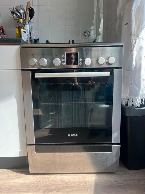 Gasfornuis, met oven., Witgoed en Apparatuur, Fornuizen, Zo goed als nieuw, Ophalen