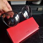 Originele Fendi Zonnebril - Nieuw in koker!, Sieraden, Tassen en Uiterlijk, Zonnebrillen en Brillen | Dames, Overige merken, Zonnebril