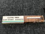 Vintage kunststof bruin-witte kledinghanger originele doos, Verzamelen, Retro, Verzenden, Huis en Inrichting