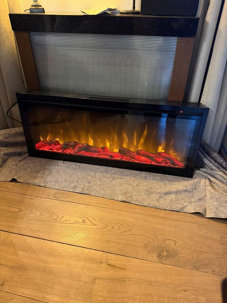 Elektrische inbouwhaard in zeer goede staat, Huis en Inrichting, Kachels, Zo goed als nieuw, Inbouw, Overige soorten, Elektrisch