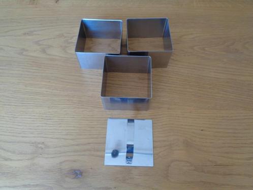 Garneervormen met uitdrukker. 3 Stuks + 1 uitdrukker, Huis en Inrichting, Keuken | Keukenbenodigdheden, Nieuw, Ophalen of Verzenden