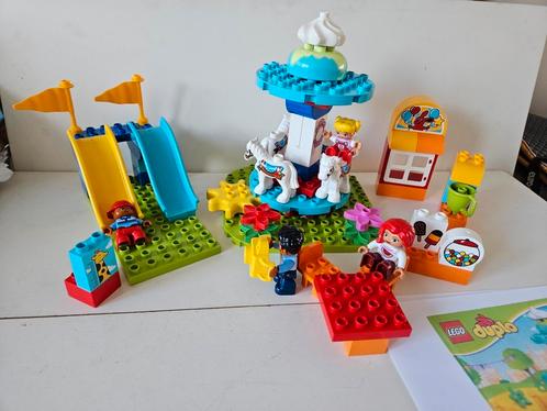 Lego duplo ( my town) 10841 - familiekermis - compleet, Kinderen en Baby's, Speelgoed | Duplo en Lego, Zo goed als nieuw, Duplo