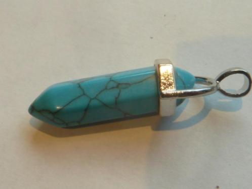 Hanger punt Howliet, Sieraden, Tassen en Uiterlijk, Kettinghangers, Nieuw, Steen of Mineraal, Blauw, Overige voorstellingen, Ophalen of Verzenden