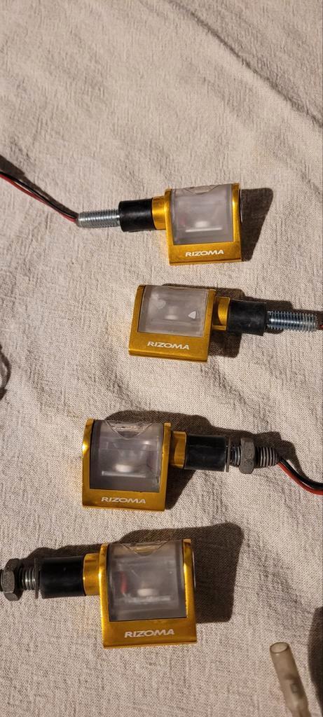 Rizoma LED knipperlichten goud, Motoren, Accessoires | Overige, Gebruikt, Ophalen of Verzenden