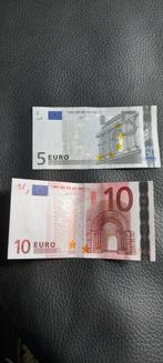5 euro uit 2002 10 euro uit 2002 Zo goed als nieuw, Ophalen of Verzenden, Overige landen, 5 euro, Setje