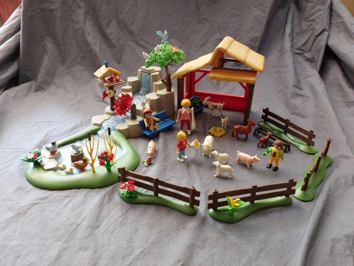 Playmobil - Kinderboerderij (4851) & 8 extra sets, Kinderen en Baby's, Speelgoed | Playmobil, Zo goed als nieuw, Complete set