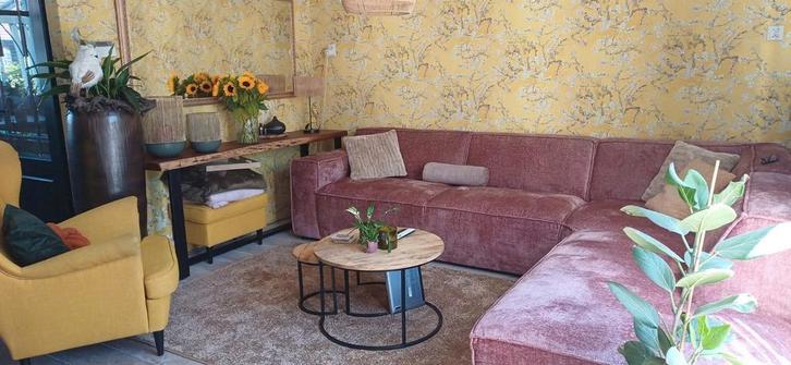 Zeer mooie roze hoekbank, Huis en Inrichting, Banken | Bankstellen, Zo goed als nieuw, Vierpersoons of meer, 150 cm of meer, Stof