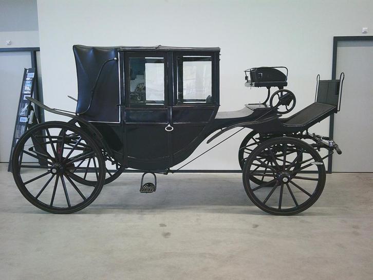 Rijtuig,Glaslandaur. Wielen met rubberbeslag en schijfremmen, Dieren en Toebehoren, Rijtuigen en Koetsen, Gebruikt, Overige typen