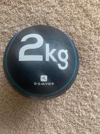 Medicine Ball 2 kg Domyos. zwart Nieuw!, Ophalen of Verzenden, Zo goed als nieuw, Fitnessbal