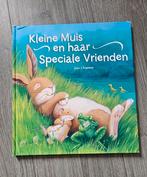 Kleine muis en haar speciale vrienden, Ophalen of Verzenden, Zo goed als nieuw, Fictie algemeen