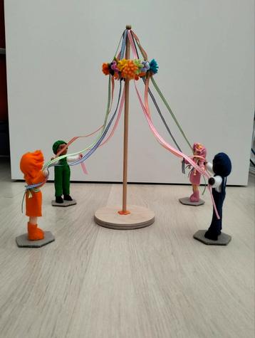Meiboom en de dansende kinderen (kant klaar) beschikbaar voor biedingen