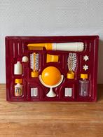 Vintage Retro Speelgoed Kaptafelset, Spiegel, Fohn, Borstel, Ophalen of Verzenden, Huis en Inrichting