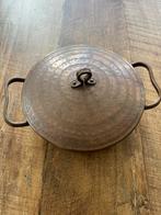 Koperen pan rond met deksel diam.18cm, Ophalen of Verzenden, Zo goed als nieuw, Overige materialen