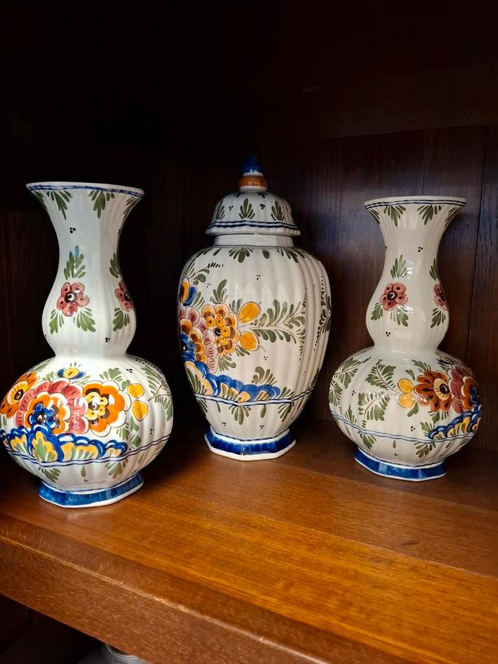 Delfts aardewerk vazen en pot, Antiek en Kunst, Antiek | Vazen, Ophalen of Verzenden