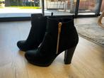 Enkellaarsjes / hakkenschoen mt 39, Kleding | Dames, Schoenen, Zwart, Lage of Enkellaarzen, Ophalen of Verzenden, Eksept