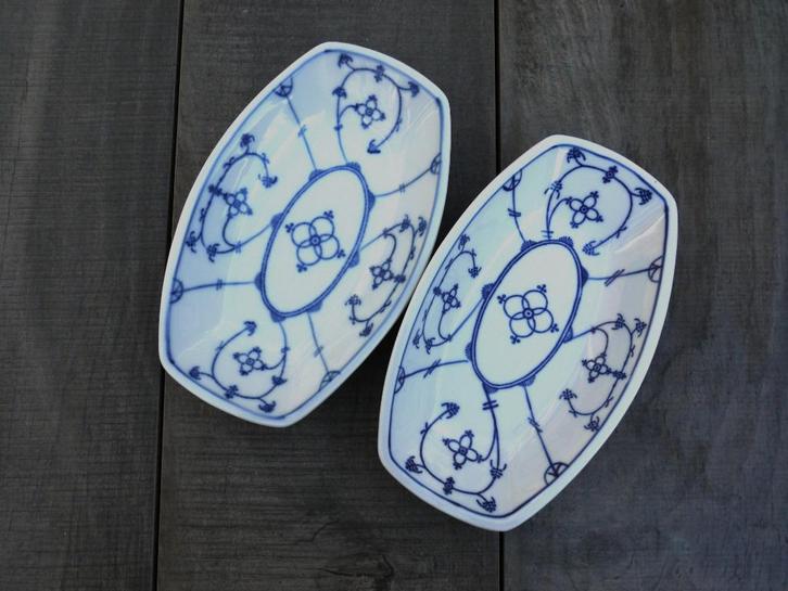 Twee Blau Saks Jager - Koekjesschalen, Huis en Inrichting, Keuken | Servies, Zo goed als nieuw, Schaal of Schalen, Overige stijlen
