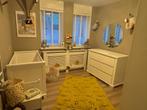 Complete wit lak houten babykamer bedje kast commode, Ophalen, Zo goed als nieuw, Jongetje of Meisje