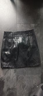 Mooie zwarte lederlook rok van Josh V maat S nieuw, Kleding | Dames, Rokken, Zwart, Nieuw, Boven de knie, Ophalen