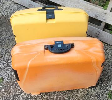 2 Koffers: Carlton & Delsey - Doe een bod! beschikbaar voor biedingen