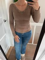 Bruine trui Amisu maat S / 36, Ophalen, Bruin, Zo goed als nieuw, Maat 36 (S)