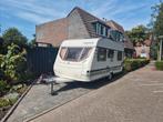 Chateau Calista 450, zeer compleet, nette staat, Caravans en Kamperen, Caravans, Overige typen, Chateau, Koelkast, Rondzit