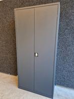 Archiefkast met slot 180x80x38 cm voorraadkast antraciet, Huis en Inrichting, Kasten | Roldeurkasten en Archiefkasten, Ophalen