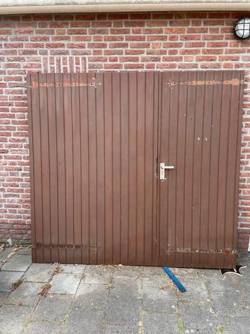 Houten Buitendeur beschikbaar voor biedingen