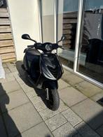 Piaggio zip 4 takt 50cc, Ophalen, Zo goed als nieuw, Benzine, Zip