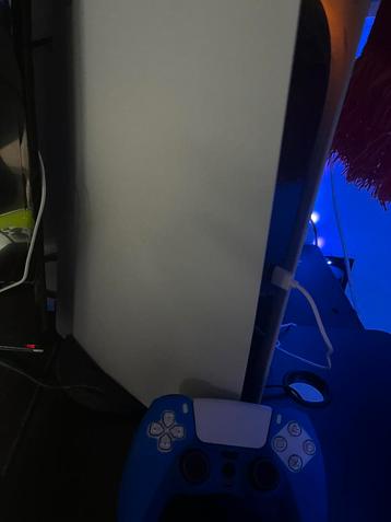 PS5 Digital Edition + Controller beschikbaar voor biedingen