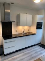 Z.g.a.n complete keuken met apparatuur 1 jaar in gebruik!!, Huis en Inrichting, Ophalen, Wit, Graniet of Steen, Enkelwandige keuken