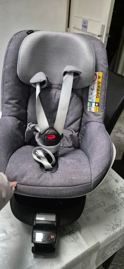 Autostoel inclusief isofix base maxicosi family fix, Ophalen, Gebruikt, 9 t/m 18 kg, Isofix