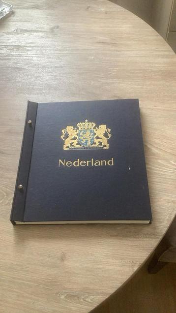 Nederland postzegel verzameling beschikbaar voor biedingen
