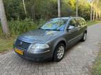 Volkswagen Passat Variant (nieuwe APK) 2.0 96KW 2004, Voorwielaandrijving, Stof, 74 €/maand, 4 cilinders