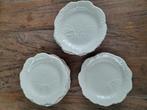 Wedgwood leave edme dysart glaze bordjes, Antiek en Kunst, Antiek | Servies los, Ophalen