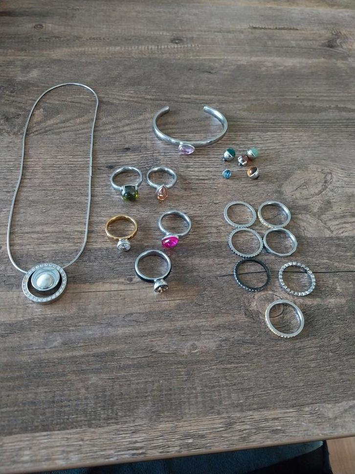 Armband, ketting en ringen met steentjes, Sieraden, Tassen en Uiterlijk, Ringen, Zo goed als nieuw, Dame, 17 tot 18, Zilver, Zilver