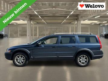 Volvo XC70 2.5 T Summum Rijklaar+garantie, schuifdak, leder, beschikbaar voor biedingen