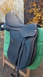 Wintec veelzijdigheidszadel. 18 inch., Ophalen, Gebruikt