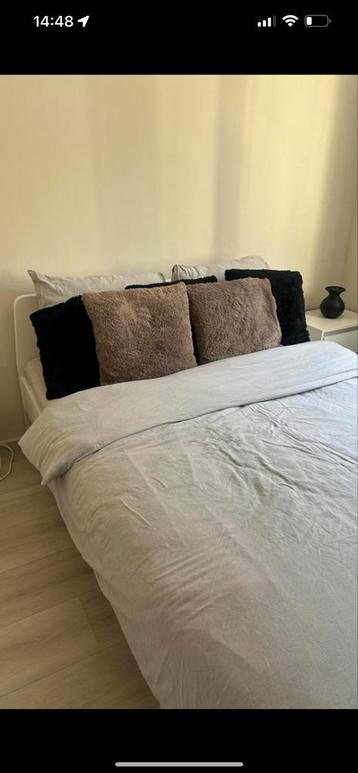 Ikea bed aksvoll 140x200