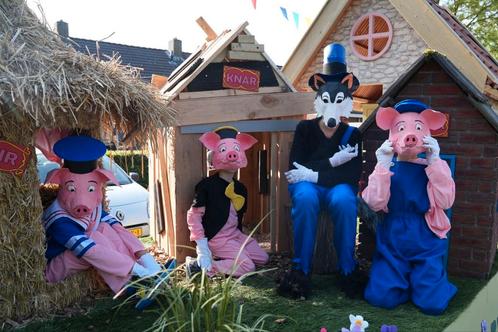 Opbouw 1e prijs winnende feestwagen attributen ter overname, Hobby en Vrije tijd, Feestartikelen, Feestartikel, Carnaval, Ophalen