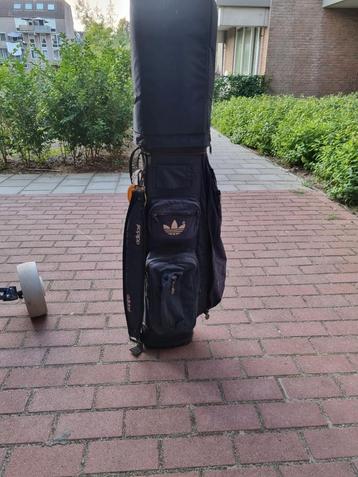 ADIDAS Golfspullen met Tas!! beschikbaar voor biedingen