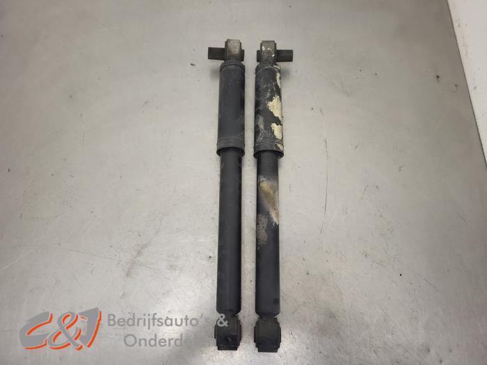 Schokdemper set van een Mercedes Vito, Auto-onderdelen, Ophanging en Onderstel, Mercedes-Benz, Gebruikt, 3 maanden garantie, Ophalen of Verzenden