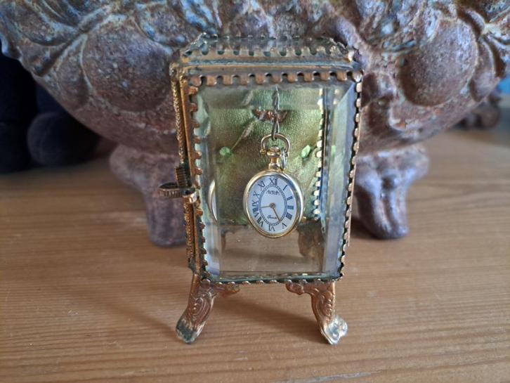 Antiek Horloge Kastje, Antiek en Kunst, Curiosa en Brocante, Ophalen of Verzenden