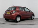 Toyota Yaris 1.5 Full Hybrid Aspiration | Navigatie | Parkee, Gebruikt, 4 cilinders, Origineel Nederlands, Bedrijf