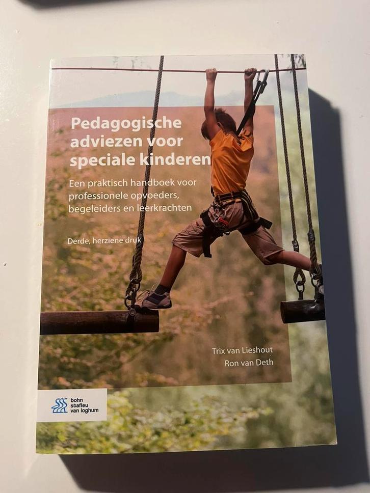 Ron van Deth - Pedagogische adviezen voor speciale kinderen, Boeken, Wetenschap, Zo goed als nieuw, Ophalen of Verzenden