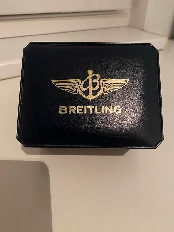 Breitling Horloge Box - blauw lederen uitvoering, Sieraden, Tassen en Uiterlijk, Horloges | Heren, Gebruikt, Breitling, Ophalen