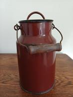Oud emaille melkbusje uit voormalig Joegoslavie, Antiek en Kunst, Curiosa en Brocante, Ophalen of Verzenden